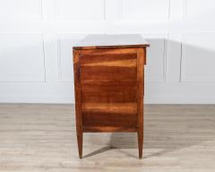 Late 18th Century Italian Directoire Walnut Chest of Drawers Emilia Romagna - 4367842