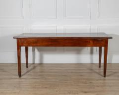 Late 18th Century Italian Neoclassical Walnut Writing Table - 4402337