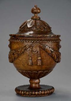 Late 18th century Neoclassical finely carved walnut lidded urn possibly Italian - 4757161