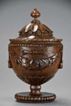 Late 18th century Neoclassical finely carved walnut lidded urn possibly Italian - 4757162