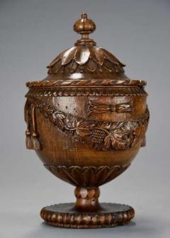 Late 18th century Neoclassical finely carved walnut lidded urn possibly Italian - 4757167