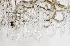 Late 19th Century Cut Crystal 18 Light Hanging Chandelier - 1170385