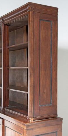 Late 19th Century English Bookcase - 2302359