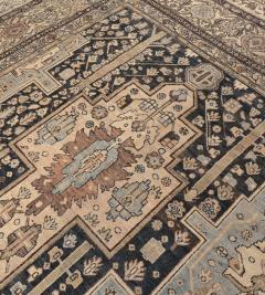 Late 19th Century Handwoven Wool Persian Malayer Rug - 1800747