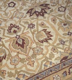 Late 19th Century Large Handwoven Agra Wool Rug - 2351878