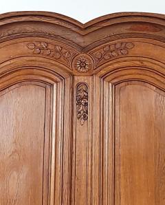 Late 19th Century Louis XV Style Oak Armoire - 3552348