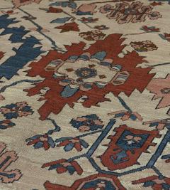 Late 19th Century Persian Serapi Rug - 1812976