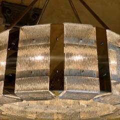 Late 20th Century Brass and Transparent Textured Murano Glass Round Chandelier - 1696620
