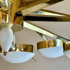 Late 20th Century Brass with White Blown Murano Glass Large Round Chandelier - 3157462