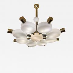 Late 20th Century Italian White Satin Murano Glass Brass Round Chandelier - 2669323