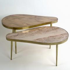 Late 20th Century Pair of Italian Brass w Beige Pink Onyx Tops Coffee Tables - 3857001