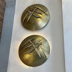 Late 20th Century Pair of Italian Hammered Brass Cast Brass Shield Sconces - 2439136