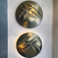 Late 20th Century Pair of Italian Hammered Brass Cast Brass Shield Sconces - 2439143