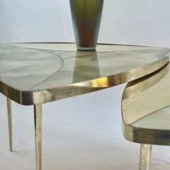 Late 20th Century Pair of Triangular w Green Murano Glass Brass Coffee Tables - 3528078