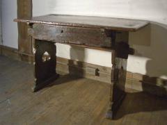 Late Gothic Swiss Early 17th Century Rustic Walnut Table - 670672