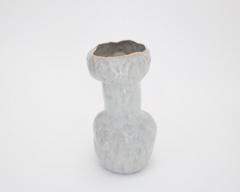 Laura Letinsky LAURA LETINSKY GLAZED PORCELAIN CERAMIC VASE UNTITLED 2021 - 2709453