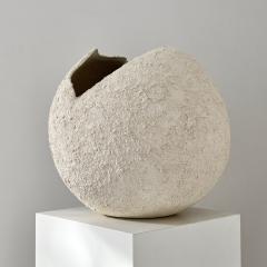 Laura Pasquino Dutch Contemporary UNTITLED 40 Porcelain Sculptural Urn Vase - 4613244