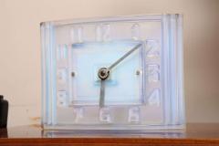 Le on Hatot Le on Hatot ATO Opalescent Glass Mantle Clock - 1571228