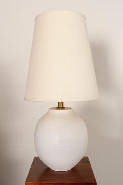 Lee Rosen Vintage White Stippled Ceramic Orb Table Lamp by Lee Rosen for Design Technics - 4543168