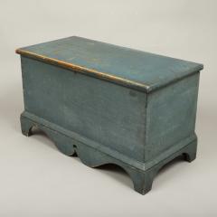 Lift Top Blue Painted Blanket Chest - 4264387