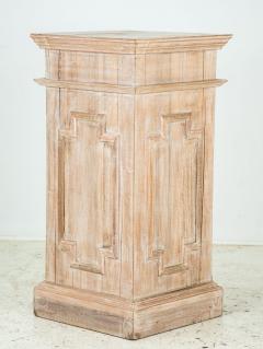 Limed Oak Pedestal with Applied Mouldings England Mid 20th C  - 3589946