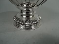 Lionel Alfred Crichton Crichton English Neoclassical Britannia Silver Covered Urn 1930 - 3764751