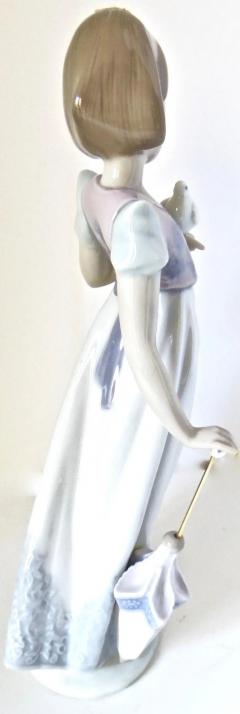 Lladro Summer Stroll Porcelain Figurine by Lladro Spain Young Girl with Umbrella  - 3008359