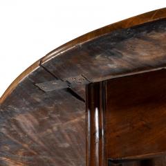 Long early George III Irish mahogany dining or wake table of exceptional colour - 1176040