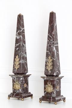 Lorenzo Ciompi Pair of Italian Red Marble and Bronze Obelisks Acanthus Limited Edition 2017 - 1709870