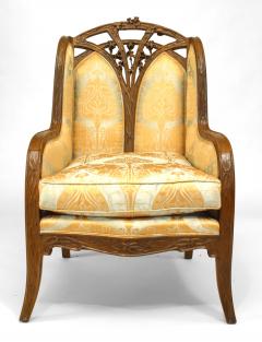 Louis Majorelle French Art Nouveau Walnut Berg re Arm Chair - 4629277