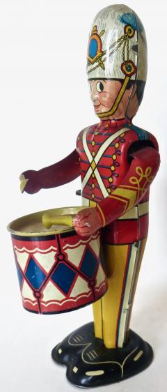 Louis Marx and Company Drummer Boy Tin wind up Toy by Louis Marx New York City circa 1940s - 3008384