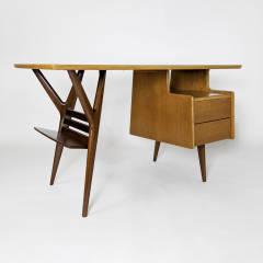 Louis Paolozzi RARE OAK AND MAHOGANY DESK BY LOUIS PAOLOZZI 1950  - 2634156