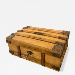 Louis Vuitton 1900s Decorative trunk candy box - 4590184