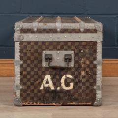 Louis Vuitton trunk sells for more than £4,500 at auction