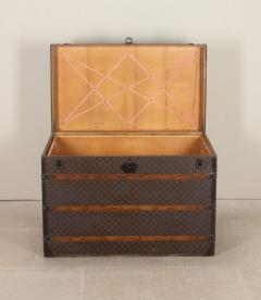 Louis Vuitton Early 20th Century Louis Vuitton Courier Trunk - 4497388