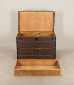 Louis Vuitton Early 20th Century Louis Vuitton Courier Trunk - 4497389