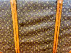 Louis Vuitton Louis Vuitton Monogram Holdall Luggage Bag or Suitcase - 1676555