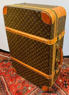 Louis Vuitton Louis Vuitton Monogram Holdall Luggage Bag or Suitcase - 2865060