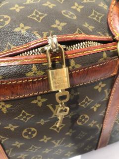 Louis Vuitton - Louis Vuitton Sac de Chien 45 Monogram Dog Carry Case