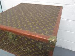 LOUIS VUITTON Vintage Hat Box