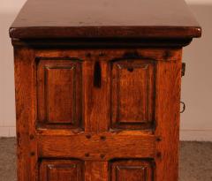 Louis XIII Buffet In Oak And Walnut From The 17th Century Spain - 3592407