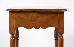 Louis XIII Period Walnut Side Table - 4455709