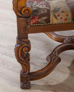 Louis XV Carved Walnut Armchair from Tuscany 18th Century - 4381182