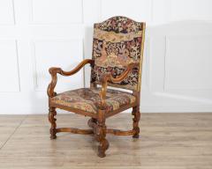 Louis XV Carved Walnut Armchair from Tuscany 18th Century - 4381184