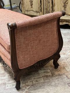 Louis XV Style Carved French Daybed - 4361546