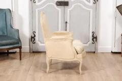 Louis XV Style French Cream Painted Wood Carved Berg res Chairs a Pair - 3564652