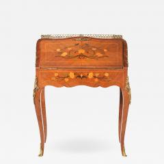 Louis XV Style Ladies Writing Desk Marquetry Details - 1574860