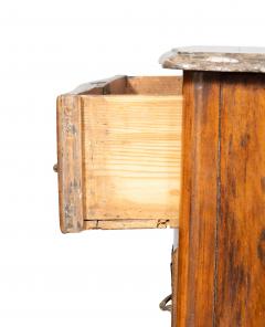 Louis XV Walnut Commode - 4723357