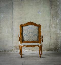 Louis XV Walnut Fauteuil - 384152