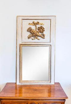 Louis XVI Period French 1790s Gray Painted and Carved Giltwood Trumeau Mirror - 3626355